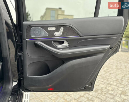 Черный Мерседес ГЛС-Класс, объемом двигателя 2.93 л и пробегом 126 тыс. км за 89900 $, фото 83 на Automoto.ua