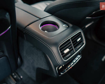 Черный Мерседес ГЛС-Класс, объемом двигателя 3.98 л и пробегом 41 тыс. км за 170000 $, фото 21 на Automoto.ua