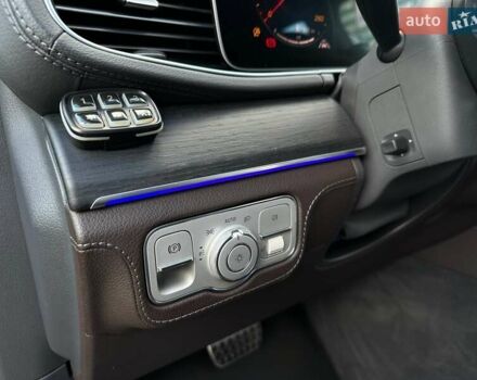 Чорний Мерседес ГЛС-Класс, об'ємом двигуна 2.93 л та пробігом 130 тис. км за 74900 $, фото 56 на Automoto.ua