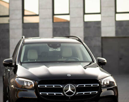 Мерседес ГЛС-Класс 2020 у Сарнах на Automoto.ua Чорний Мерседес ГЛС-Класс, об'ємом двигуна 2.93 л та пробігом 353 тис. км за 69999 $, фото 5 на Automoto.ua