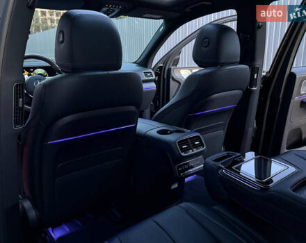 Черный Мерседес ГЛС-Класс, объемом двигателя 3.98 л и пробегом 131 тыс. км за 113000 $, фото 50 на Automoto.ua