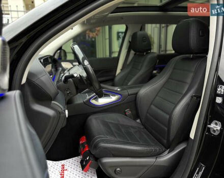 Черный Мерседес ГЛС-Класс, объемом двигателя 2.93 л и пробегом 68 тыс. км за 89000 $, фото 30 на Automoto.ua