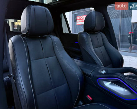 Черный Мерседес ГЛС-Класс, объемом двигателя 3.98 л и пробегом 131 тыс. км за 109000 $, фото 49 на Automoto.ua