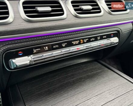 Черный Мерседес ГЛС-Класс, объемом двигателя 3 л и пробегом 101 тыс. км за 83222 $, фото 33 на Automoto.ua