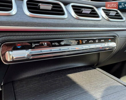 Черный Мерседес ГЛС-Класс, объемом двигателя 3 л и пробегом 210 тыс. км за 72000 $, фото 61 на Automoto.ua