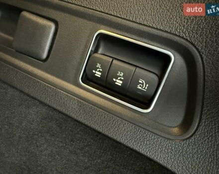 Черный Мерседес ГЛС-Класс, объемом двигателя 3 л и пробегом 101 тыс. км за 88222 $, фото 40 на Automoto.ua