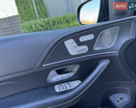 Чорний Мерседес ГЛС-Класс, об'ємом двигуна 3 л та пробігом 134 тис. км за 92000 $, фото 74 на Automoto.ua