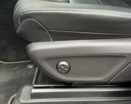 Чорний Мерседес ГЛС-Класс, об'ємом двигуна 2.93 л та пробігом 195 тис. км за 80000 $, фото 10 на Automoto.ua