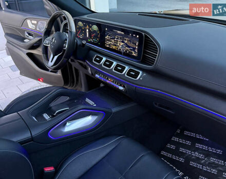 Черный Мерседес ГЛС-Класс, объемом двигателя 3.98 л и пробегом 131 тыс. км за 113000 $, фото 48 на Automoto.ua