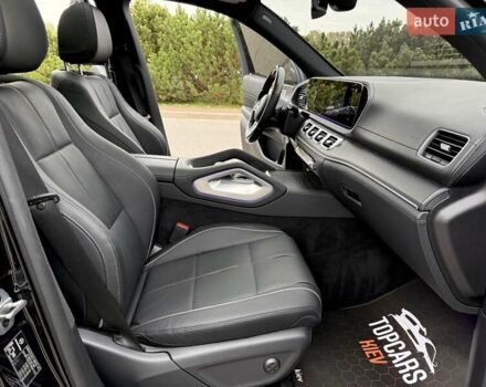 Черный Мерседес ГЛС-Класс, объемом двигателя 2.93 л и пробегом 90 тыс. км за 88900 $, фото 37 на Automoto.ua