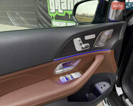 Черный Мерседес ГЛС-Класс, объемом двигателя 2.99 л и пробегом 28 тыс. км за 135000 $, фото 63 на Automoto.ua