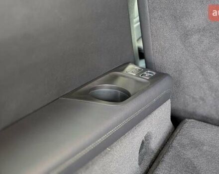 Черный Мерседес ГЛС-Класс, объемом двигателя 2.93 л и пробегом 87 тыс. км за 90712 $, фото 29 на Automoto.ua