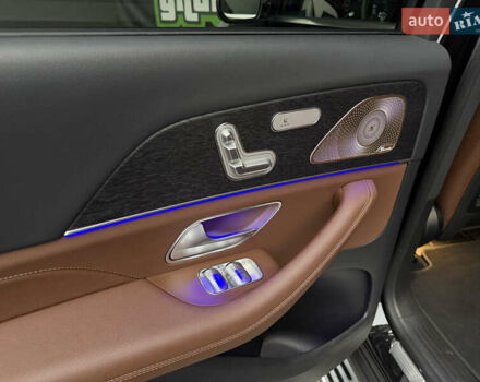 Черный Мерседес ГЛС-Класс, объемом двигателя 2.99 л и пробегом 28 тыс. км за 135000 $, фото 45 на Automoto.ua