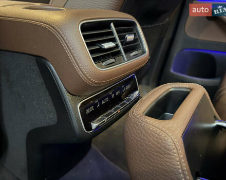 Черный Мерседес ГЛС-Класс, объемом двигателя 2.99 л и пробегом 28 тыс. км за 135000 $, фото 47 на Automoto.ua