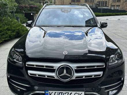 Мерседес ГЛС-Класс 2020 у Києві на Automoto.ua Чорний Мерседес ГЛС-Класс, об'ємом двигуна 2.93 л та пробігом 118 тис. км за 73000 $, фото 1 на Automoto.ua