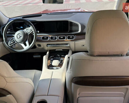 Красный Мерседес ГЛС-Класс, объемом двигателя 3.98 л и пробегом 83 тыс. км за 80000 $, фото 7 на Automoto.ua