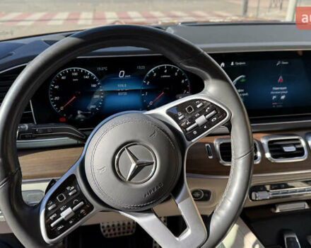 Красный Мерседес ГЛС-Класс, объемом двигателя 3.98 л и пробегом 83 тыс. км за 80000 $, фото 17 на Automoto.ua