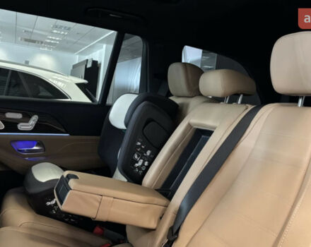 купить новое авто Мерседес ГЛС-Класс 2025 года от официального дилера Автомобільний Дом “Соллі-Плюс” Мерседес фото