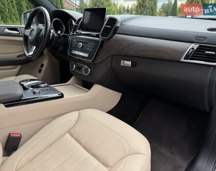 Сірий Мерседес ГЛС-Класс, об'ємом двигуна 2.99 л та пробігом 147 тис. км за 41500 $, фото 24 на Automoto.ua