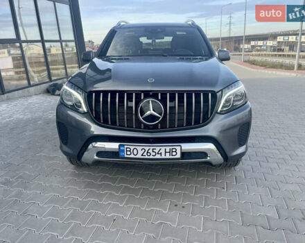 Серый Мерседес ГЛС-Класс, объемом двигателя 3 л и пробегом 162 тыс. км за 32500 $, фото 1 на Automoto.ua