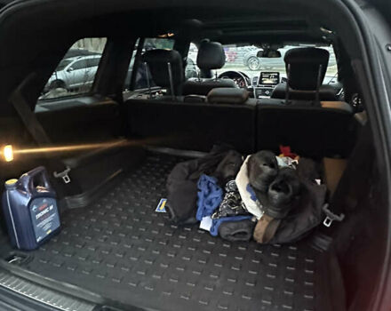 Сірий Мерседес ГЛС-Класс, об'ємом двигуна 3 л та пробігом 177 тис. км за 29900 $, фото 26 на Automoto.ua