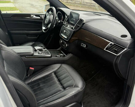 Сірий Мерседес ГЛС-Класс, об'ємом двигуна 3 л та пробігом 175 тис. км за 24900 $, фото 13 на Automoto.ua