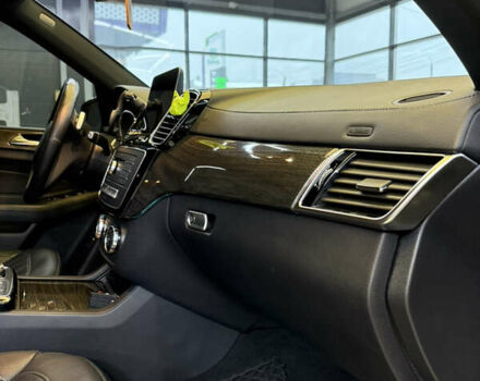 Сірий Мерседес ГЛС-Класс, об'ємом двигуна 3 л та пробігом 116 тис. км за 43999 $, фото 13 на Automoto.ua