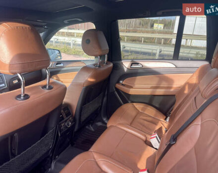 Серый Мерседес ГЛС-Класс, объемом двигателя 3 л и пробегом 162 тыс. км за 32500 $, фото 18 на Automoto.ua