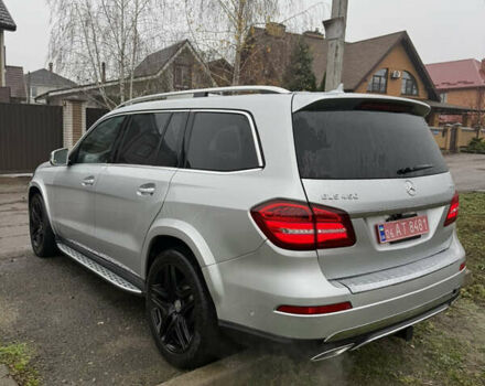 Сірий Мерседес ГЛС-Класс, об'ємом двигуна 3 л та пробігом 175 тис. км за 24900 $, фото 3 на Automoto.ua