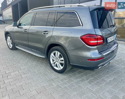 Серый Мерседес ГЛС-Класс, объемом двигателя 3 л и пробегом 162 тыс. км за 32500 $, фото 3 на Automoto.ua