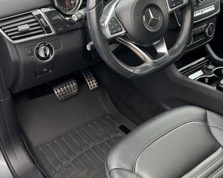 Серый Мерседес ГЛС-Класс, объемом двигателя 3 л и пробегом 39 тыс. км за 49000 $, фото 27 на Automoto.ua