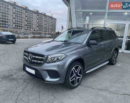 Серый Мерседес ГЛС-Класс, объемом двигателя 3 л и пробегом 39 тыс. км за 49000 $, фото 1 на Automoto.ua