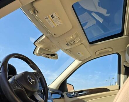 Серый Мерседес ГЛС-Класс, объемом двигателя 3 л и пробегом 110 тыс. км за 45550 $, фото 39 на Automoto.ua