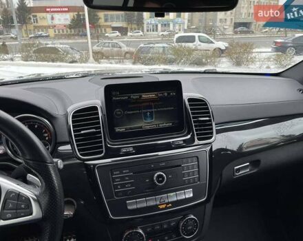 Серый Мерседес ГЛС-Класс, объемом двигателя 3 л и пробегом 39 тыс. км за 49000 $, фото 17 на Automoto.ua