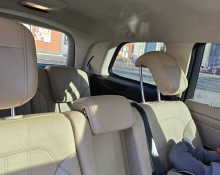 Серый Мерседес ГЛС-Класс, объемом двигателя 3 л и пробегом 110 тыс. км за 45550 $, фото 34 на Automoto.ua