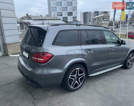 Серый Мерседес ГЛС-Класс, объемом двигателя 3 л и пробегом 39 тыс. км за 49000 $, фото 4 на Automoto.ua