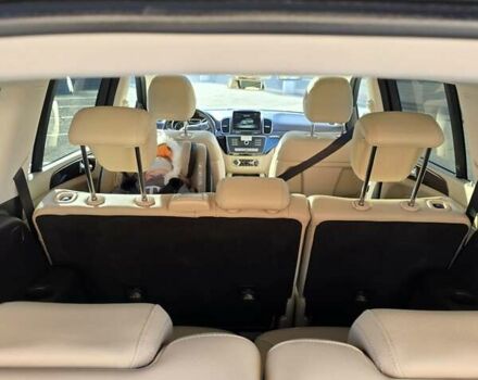 Серый Мерседес ГЛС-Класс, объемом двигателя 3 л и пробегом 110 тыс. км за 45550 $, фото 50 на Automoto.ua