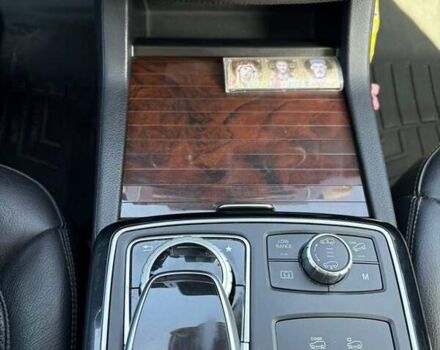 Сірий Мерседес ГЛС-Класс, об'ємом двигуна 2.99 л та пробігом 236 тис. км за 49000 $, фото 11 на Automoto.ua