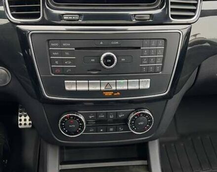 Серый Мерседес ГЛС-Класс, объемом двигателя 3 л и пробегом 39 тыс. км за 49000 $, фото 25 на Automoto.ua