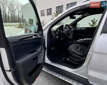 Сірий Мерседес ГЛС-Класс, об'ємом двигуна 3 л та пробігом 211 тис. км за 27500 $, фото 12 на Automoto.ua