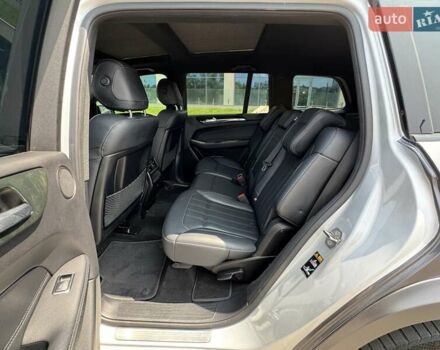 Серый Мерседес ГЛС-Класс, объемом двигателя 3 л и пробегом 91 тыс. км за 39000 $, фото 48 на Automoto.ua