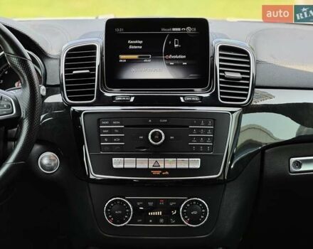 Серый Мерседес ГЛС-Класс, объемом двигателя 3 л и пробегом 91 тыс. км за 39000 $, фото 33 на Automoto.ua