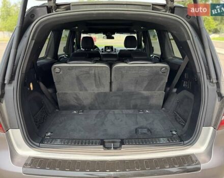 Серый Мерседес ГЛС-Класс, объемом двигателя 3 л и пробегом 91 тыс. км за 39000 $, фото 53 на Automoto.ua