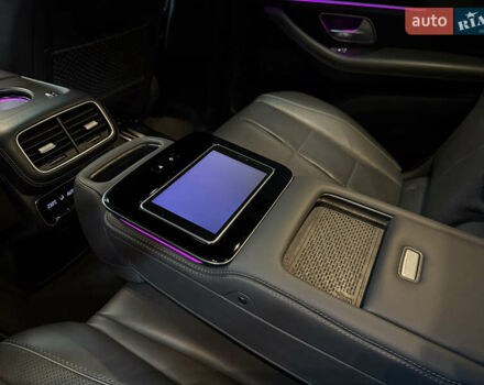 Серый Мерседес ГЛС-Класс, объемом двигателя 2.93 л и пробегом 104 тыс. км за 78500 $, фото 33 на Automoto.ua