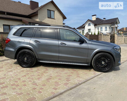 Серый Мерседес ГЛС-Класс, объемом двигателя 2.99 л и пробегом 183 тыс. км за 48500 $, фото 1 на Automoto.ua