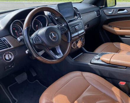 Серый Мерседес ГЛС-Класс, объемом двигателя 2.99 л и пробегом 183 тыс. км за 48500 $, фото 16 на Automoto.ua