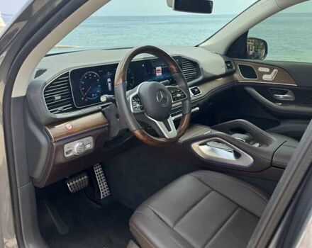 Серый Мерседес ГЛС-Класс, объемом двигателя 2.93 л и пробегом 50 тыс. км за 88000 $, фото 5 на Automoto.ua