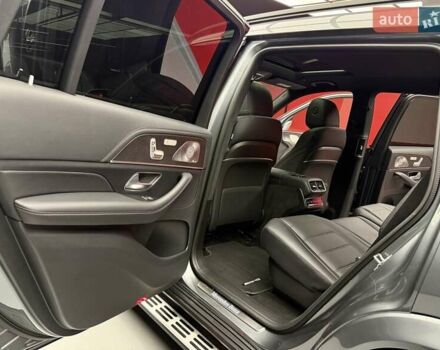 Серый Мерседес ГЛС-Класс, объемом двигателя 3 л и пробегом 81 тыс. км за 85900 $, фото 39 на Automoto.ua