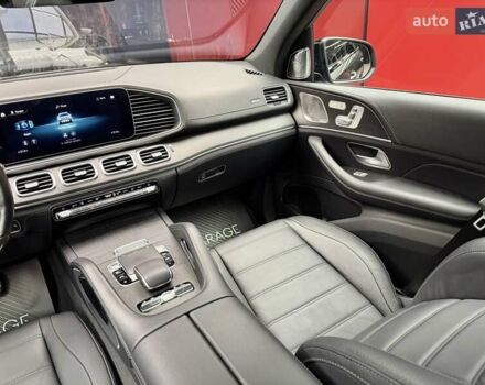 Серый Мерседес ГЛС-Класс, объемом двигателя 3 л и пробегом 81 тыс. км за 85900 $, фото 38 на Automoto.ua