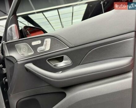 Серый Мерседес ГЛС-Класс, объемом двигателя 3 л и пробегом 81 тыс. км за 85900 $, фото 56 на Automoto.ua